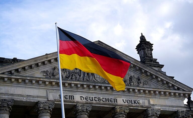 Ein Jahr Merz: Sondervermögen ohne Wachstum, Koalition unter Druck